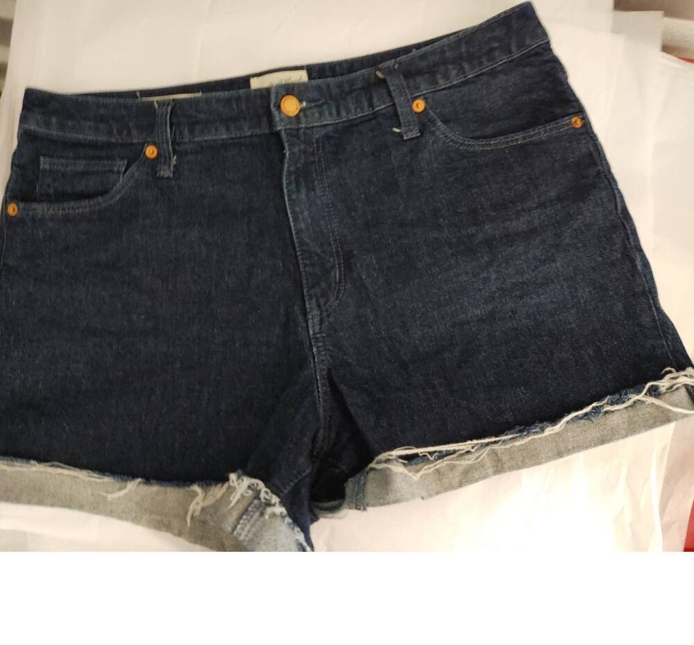 Universal Thread Vintage Midi Shorts Cuff Dark Denim Sz 14 / 32
